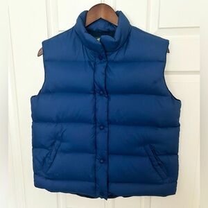 Classic Women's Puffer Vest - Navy Blue